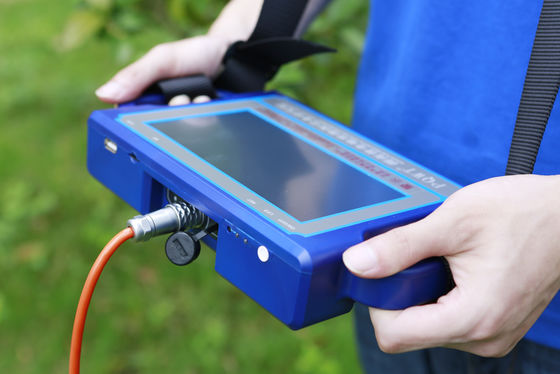 Mesin Deteksi Air Tanah Multi-Frekuensi PQWT S500 dengan 8 Saluran dan Rentang Pengukuran 0mV-2000mV
