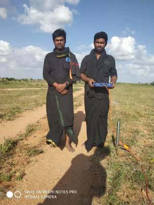 Detektor Air PQWT S500 dengan Akurasi Tinggi Multi-Frekuensi Deteksi Air Bawah Tanah Portabel